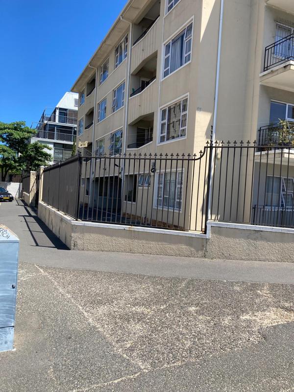 1 Bedroom Property for Sale in Observatory Western Cape